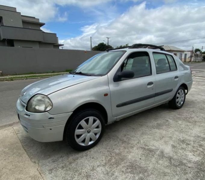 Clio sedan 1.6 2001